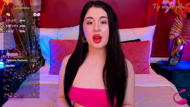 Mayzzie online show from April 2, 7:20 pm