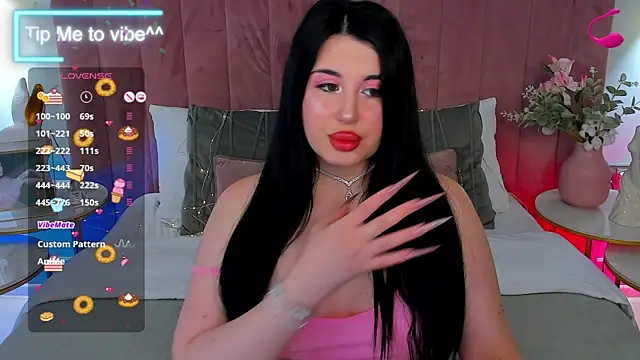 Snapshot of Mayzzie chatting on October 3, 7:26 pm Mayzzie online show from October 3, 7:26 pm
