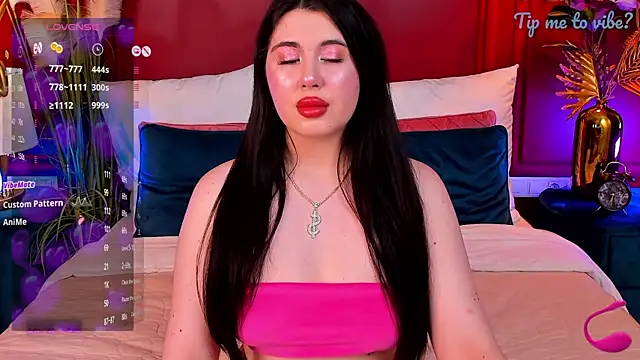 Mayzzie online show from April 8, 7:15 pm