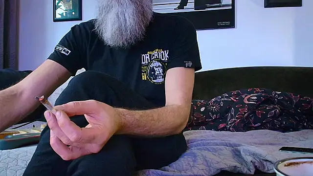 Kingsscepter online show from February 6, 4:25 pm