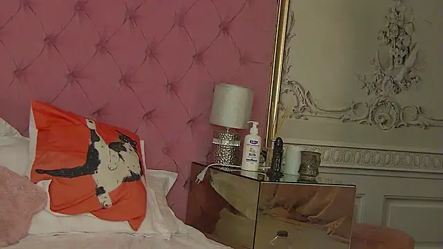 MisshaNight online show from February 14, 5:18 am