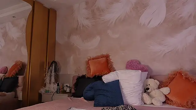 JullyBlair online show from April 24, 4:25 am