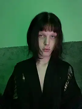 Snapshot of Kasaiq chatting on December 25, 3:06 pm Kasaiq online show from December 25, 3:06 pm