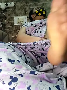 hotty manisha online show from March 26, 4:16 pm