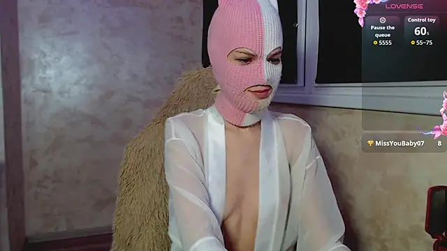 Domiiiniiicana online show from September 10, 7:13 pm