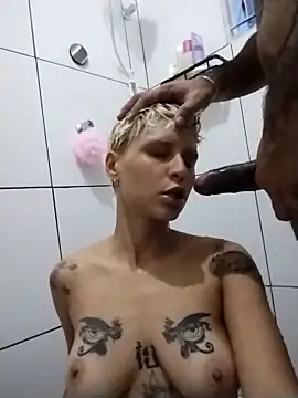 Luci foxx online show from February 17, 9:45 pm