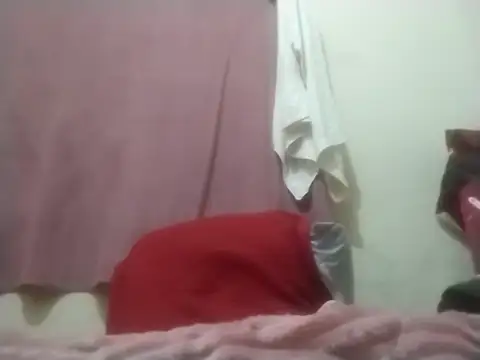 Snapshot of Luci_foxx chatting on November 12, 12:15 am Luci foxx online show from November 12, 12:15 am