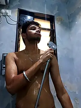 skinnyyyyyyyyy online show from October 13, 4:36 am