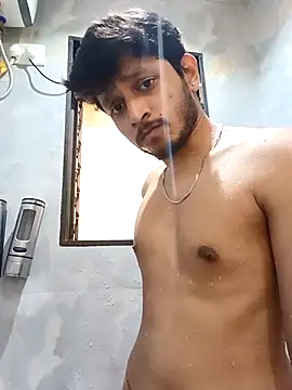 skinnyyyyyyyyy online show from February 12, 4:45 am