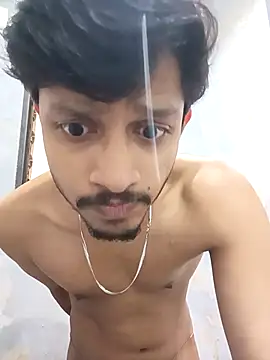 skinnyyyyyyyyy online show from December 3, 4:46 am