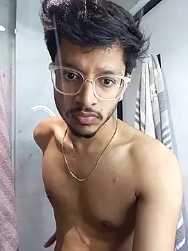 skinnyyyyyyyyy online show from November 11, 4:51 am