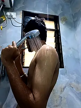 skinnyyyyyyyyy online show from October 9, 4:24 am