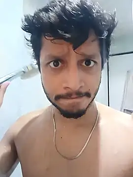 skinnyyyyyyyyy online show from July 22, 5:09 am