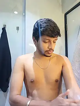 skinnyyyyyyyyy online show from July 2, 3:18 am