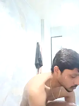 skinnyyyyyyyyy online show from April 14, 3:44 am