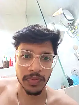 skinnyyyyyyyyy online show from November 12, 5:33 am