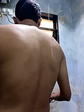 skinnyyyyyyyyy online show from October 4, 4:25 am