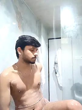 skinnyyyyyyyyy online show from April 23, 3:46 am
