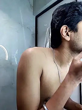 skinnyyyyyyyyy online show from September 30, 4:07 am