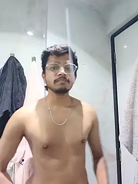skinnyyyyyyyyy online show from July 7, 3:42 am
