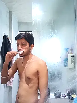 skinnyyyyyyyyy online show from November 4, 4:49 am