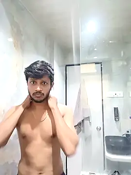 skinnyyyyyyyyy online show from March 26, 4:11 am