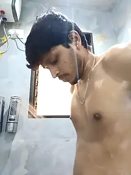 skinnyyyyyyyyy online show from February 17, 4:54 am