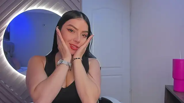 Snapshot of mia_greeco chatting on January 11, 12:07 pm mia greeco online show from January 11, 12:07 pm