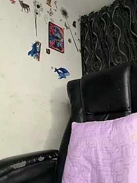 Snapshot of Bonnie_willliams19 chatting on July 7, 6:47 am Bonnie willliams19 online show from July 7, 6:47 am
