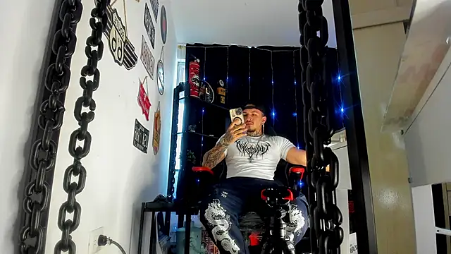 the beast master  online show from December 22, 8:53 pm