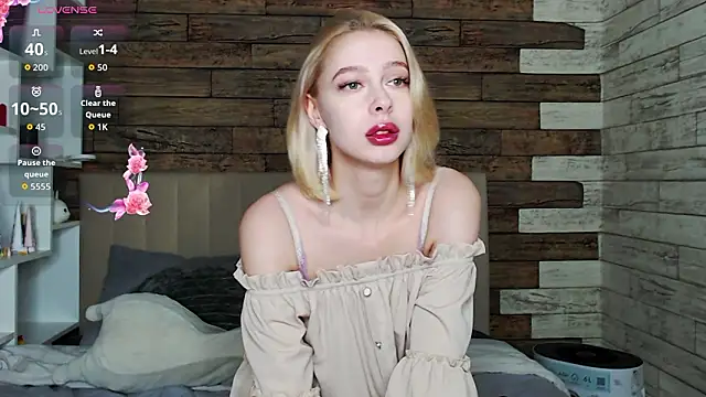 White Lioness online show from February 20, 5:26 pm