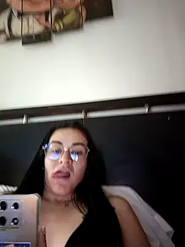 Hanna Kinsley online show from November 12, 8:34 pm