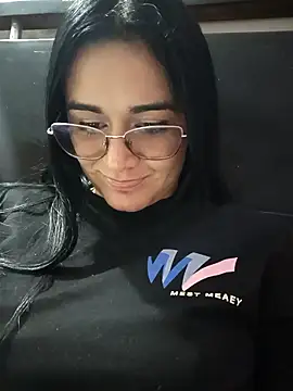 Hanna Kinsley online show from March 11, 3:14 am