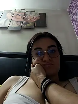 Hanna Kinsley online show from January 29, 2:40 am