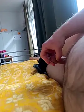 awesome-dirty-dick online show from March 28, 1:34 pm