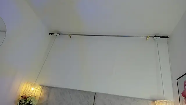 Snapshot of naomiii__ chatting on November 28, 11:43 am naomiii online show from November 28, 11:43 am