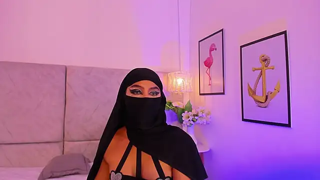 Snapshot of naomiii__ chatting on November 17, 11:58 am naomiii online show from November 17, 11:58 am