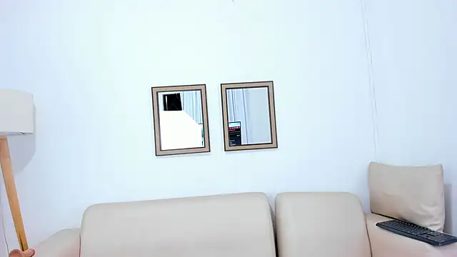 naomiii   online show from March 15, 1:30 am
