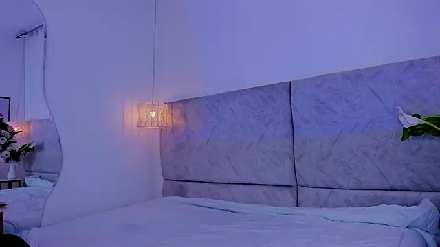 Snapshot of naomiii__ chatting on November 4, 11:58 am naomiii online show from November 4, 11:58 am