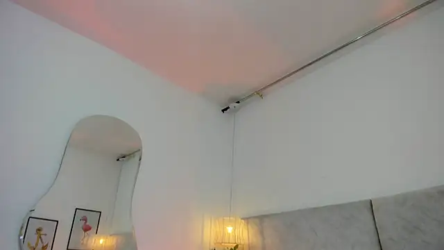 naomiii   online show from March 7, 11:49 am