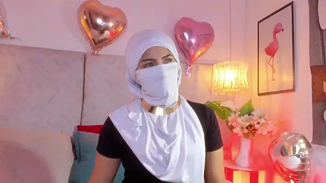 naomiii   online show from March 30, 11:22 am