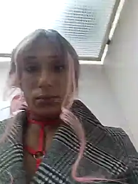 Snapshot of CloudedThot chatting on February 7, 10:08 am CloudedThot online show from February 7, 10:08 am