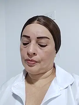 Snapshot of _Prinscarlet_ chatting on December 1, 10:32 pm Prinscarlet online show from December 1, 10:32 pm