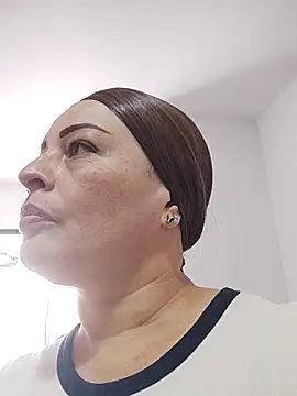 Snapshot of _Prinscarlet_ chatting on November 25, 5:02 pm Prinscarlet online show from November 25, 5:02 pm