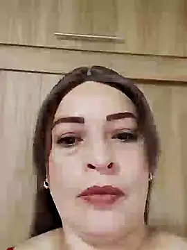 Snapshot of _Prinscarlet_ chatting on February 7, 2:40 am Prinscarlet online show from February 7, 2:40 am