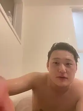 Snapshot of tuki_fu chatting on March 16, 9:38 am tuki fu online show from March 16, 9:38 am