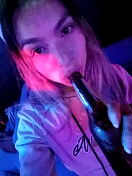 Karolgood3 online show from February 14, 11:53 pm