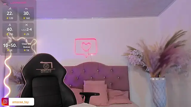 Snapshot of Amara_tay chatting on November 28, 7:14 pm Amara tay online show from November 28, 7:14 pm