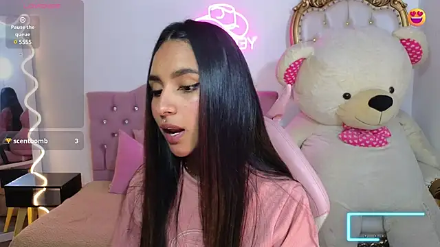 Snapshot of Jazmin_tay chatting on March 19, 7:38 pm Jazmin tay online show from March 19, 7:38 pm