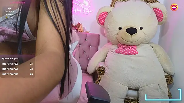 Snapshot of Jazmin_tay chatting on March 14, 1:27 am Jazmin tay online show from March 14, 1:27 am